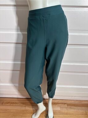 Lululemon Adapted State High-Rise Tech Fleece Jogger Size 12 Green  $138